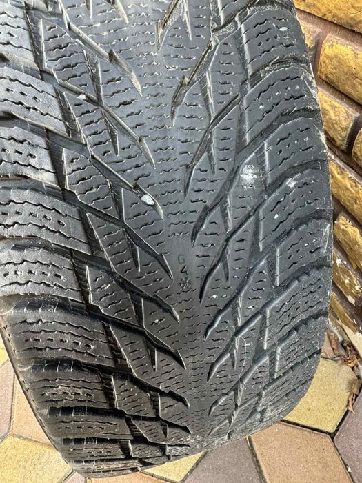 Продам гуму зимову