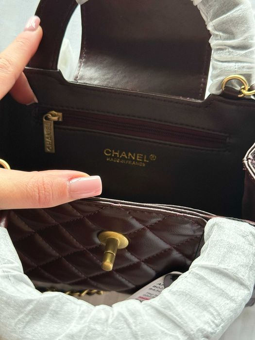 Шкіряна сумка Chanel Mini Top Handle