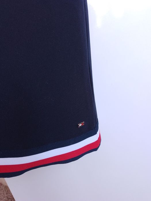 Sukienka Tommy Hilfiger roz 38