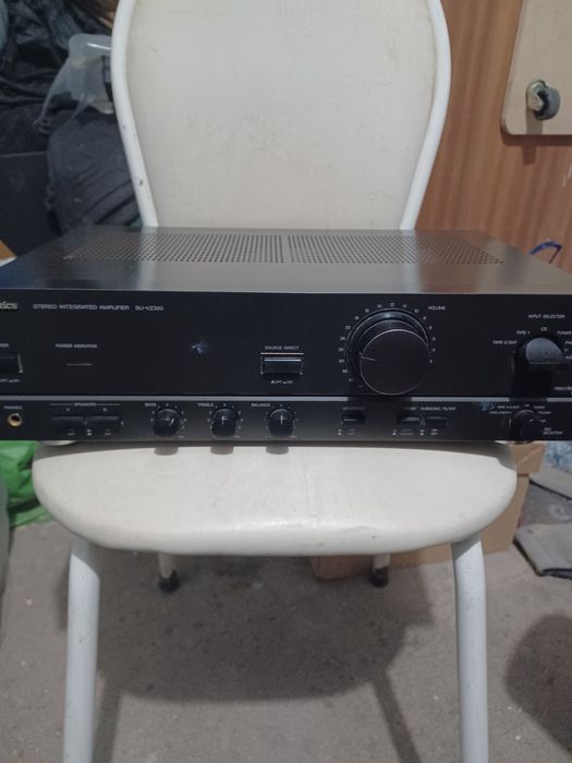 Amplificador Technics avariado