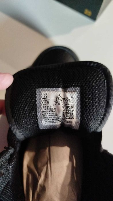 Air Jordan 1 Mid (GS) rozmiar 36