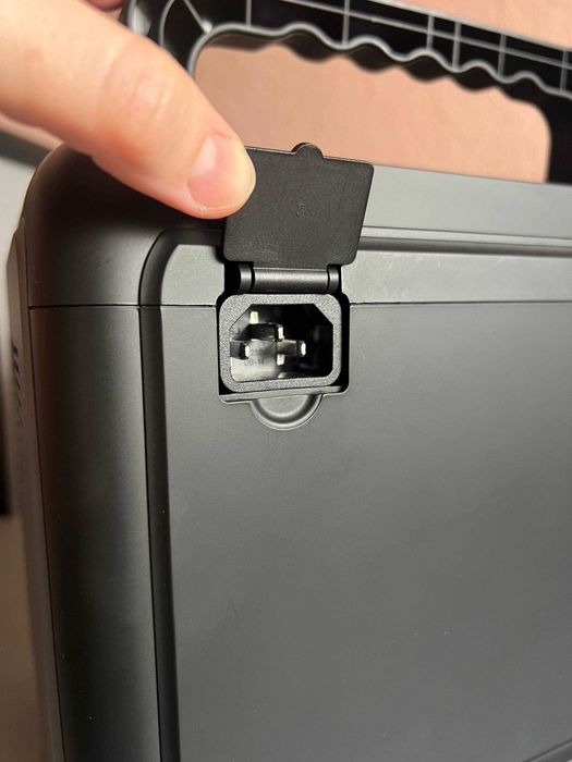 Oukitel P800 (800W/512Wh) LiFePO4: Швидка зарядка 1 год. В наявності!