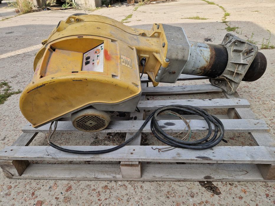 Дизельний двоступеневий пальник Baltur TBL 130 P ( 400-1300 кВт)