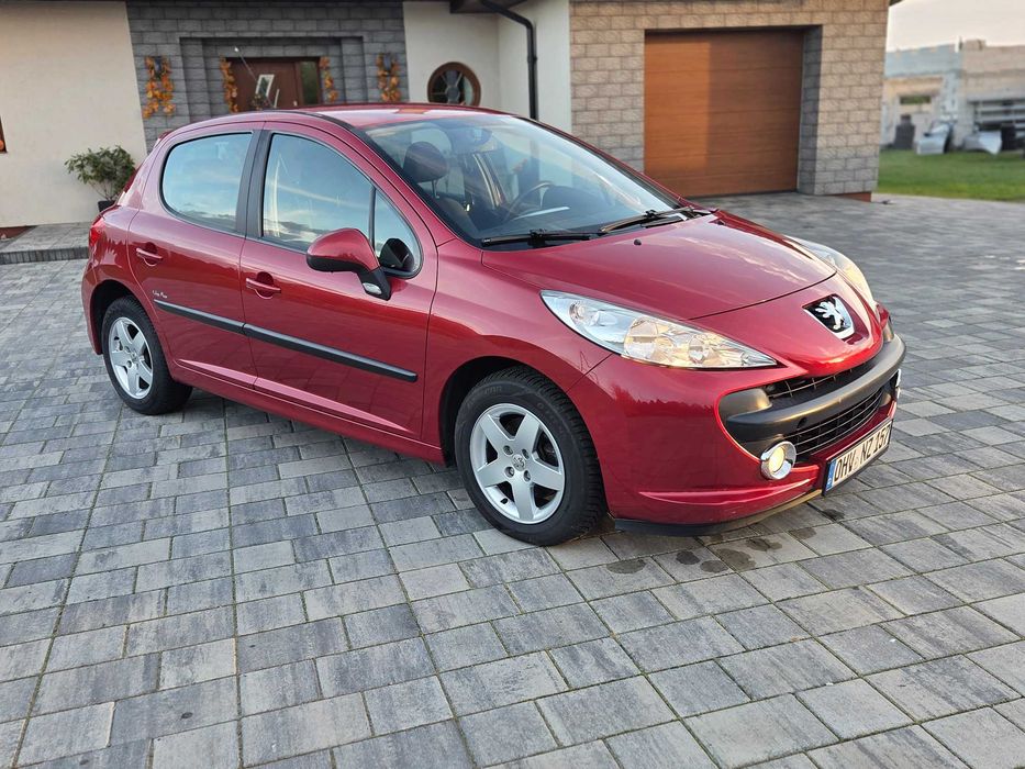 Peugeot 207