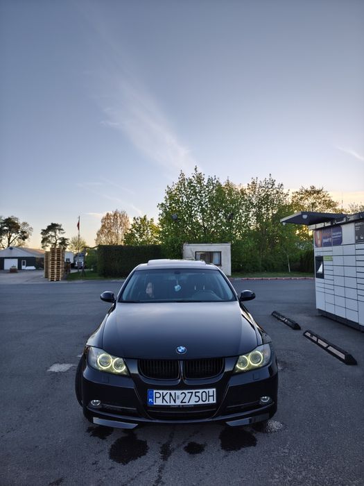 BMW E90 325i 218km