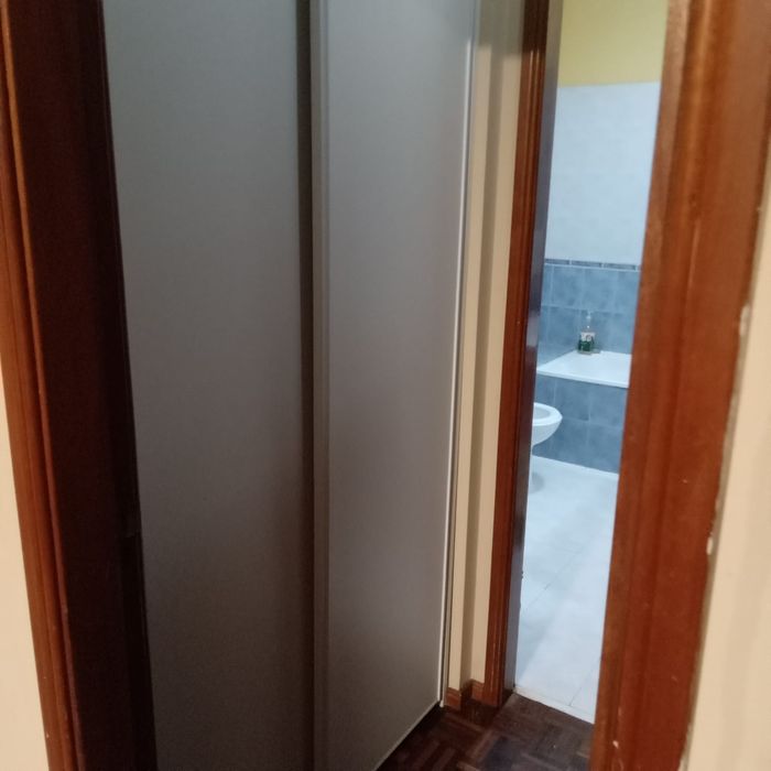 Alugo Suite para  casal  600€