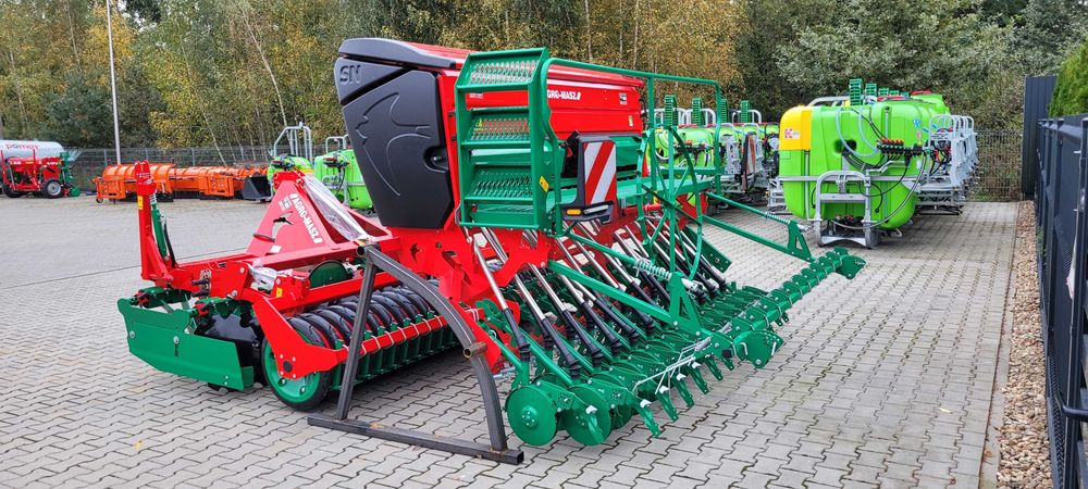 Zestaw nabudowany Agregat talerzowy Siewnik 2 talerz Agro-masz