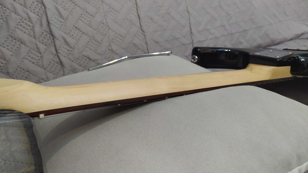 Gitara Sire Larry Carlton S3