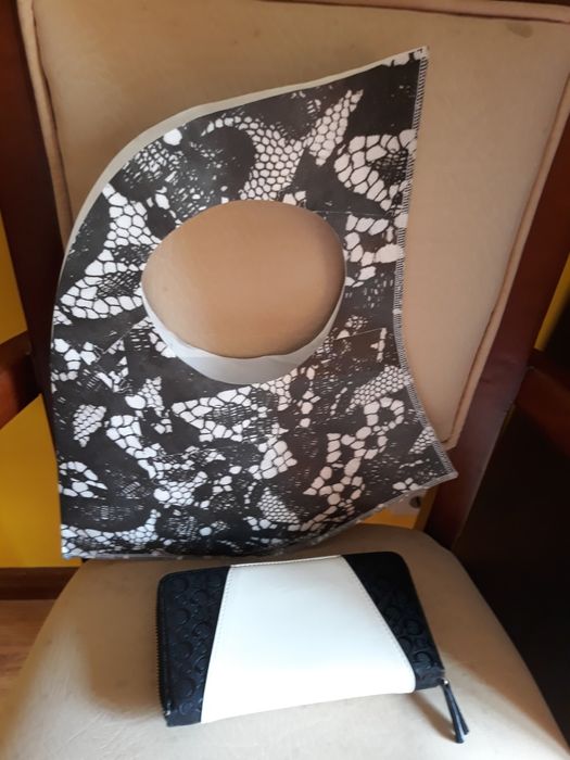 Mala La.Ga da Krv Kurva Dentelle