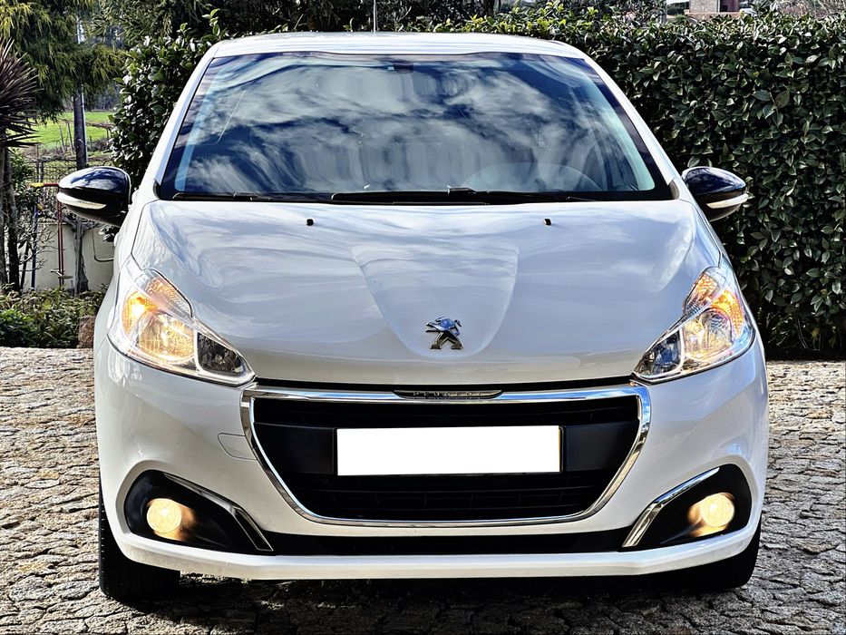 PEUGEOT 208 1.6 HDI 100cv 2.L 12-2016 apenas 150.000klm