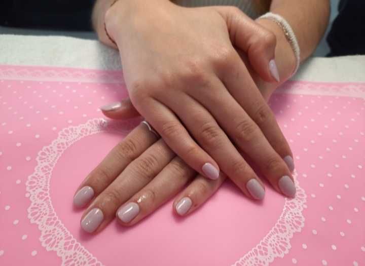 Sobrancelhas & Unhas: Brow Lamination, Henna e Gel (Atendimento a Domicílio)