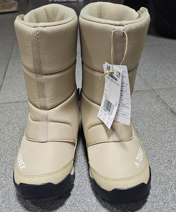 Сапожки, дутіки, термосапожки Adidas нові 35-36р