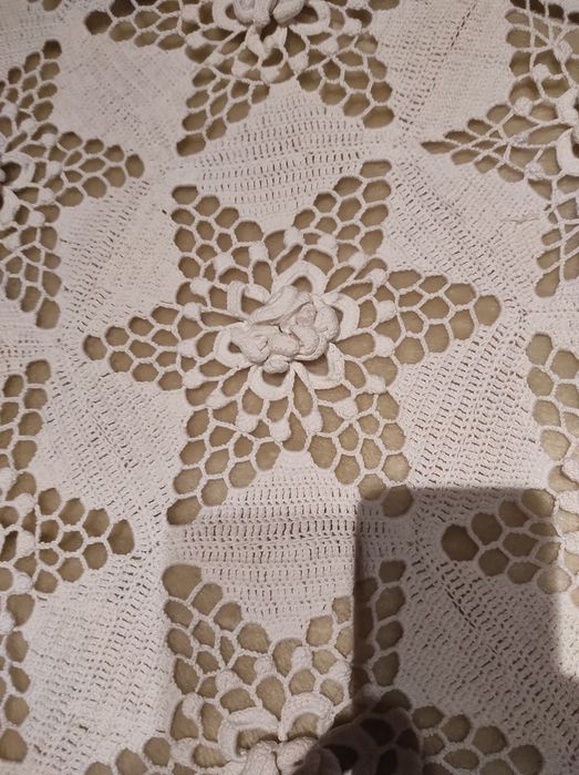 Vendo colcha em crochê, padrão em estrela