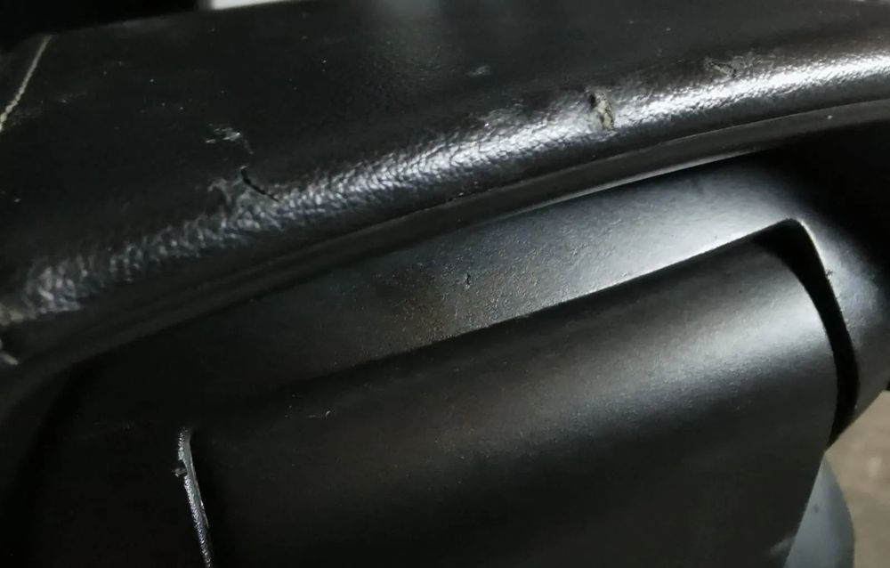 Apoio Braço / Consola Central - Volvo V40 R-Design