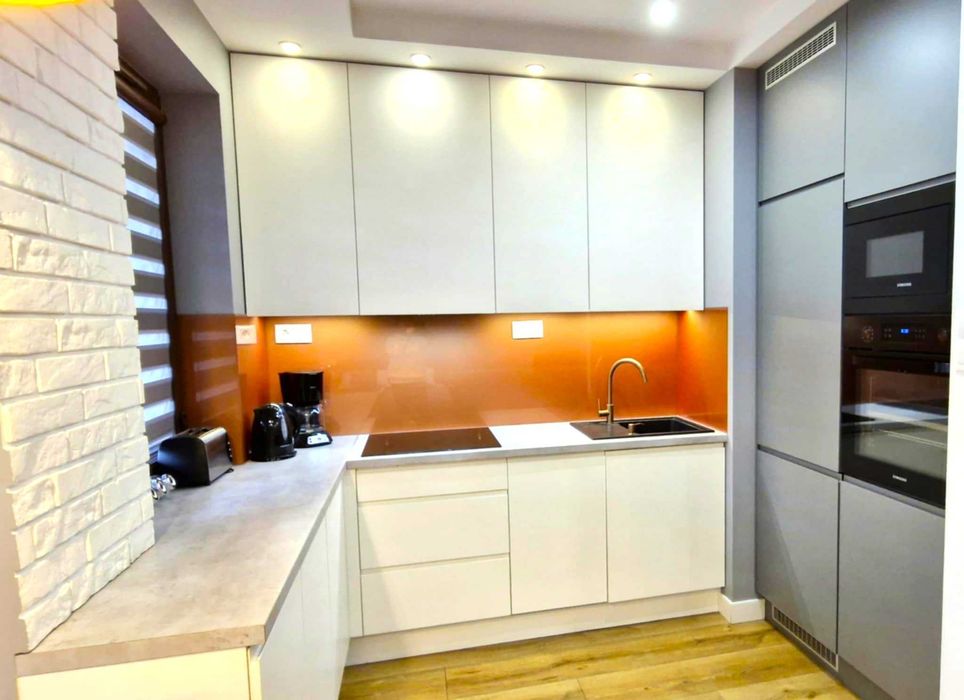 Apartament BLUE CASCADE Dobrego Pasterza, śródmieście, free parking, AQUAPARK. max 4 osoby