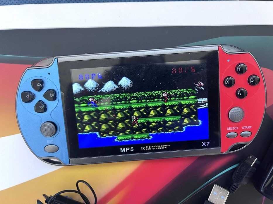 Игровая приставка портативная консоль PSP X7, экран 5.1, 8Гб