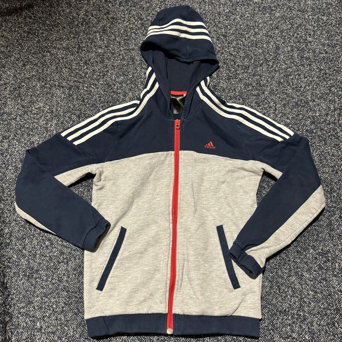 Детское худи фирмы ADIDAS