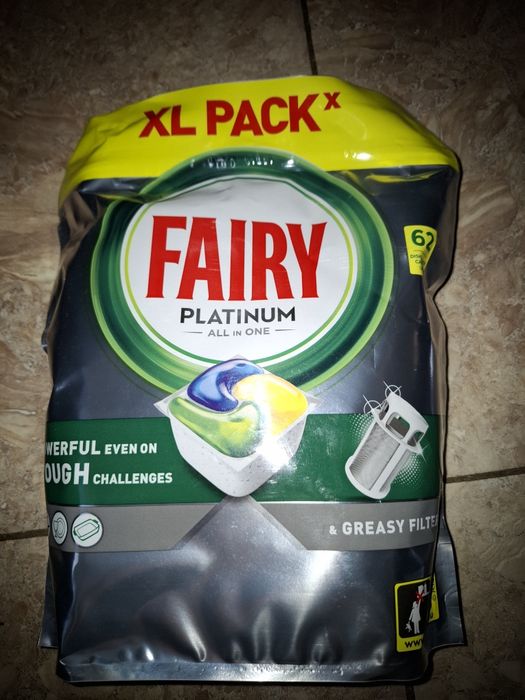 Kapsułki Fairy Platinum all in one XL