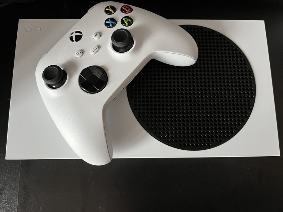 Xbox series s    Zadbana