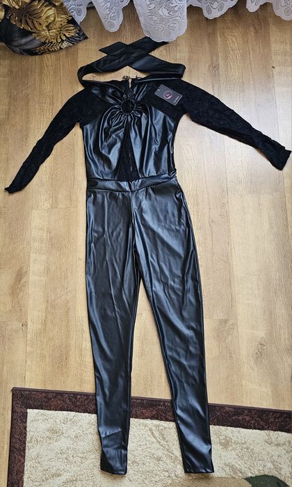 Długi kombinezon, eko skóra, koronką, nowy z metką, seksowny, S/M