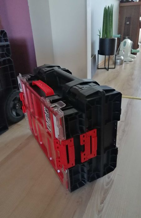 Nowy zestaw skrzynek do narzędzi Qbrick