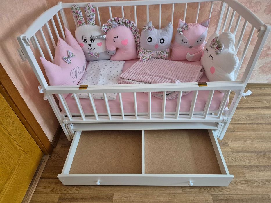 Дитяче ліжечко маятник, матрац та бортики