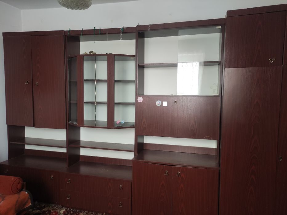 Oddam meblościankę