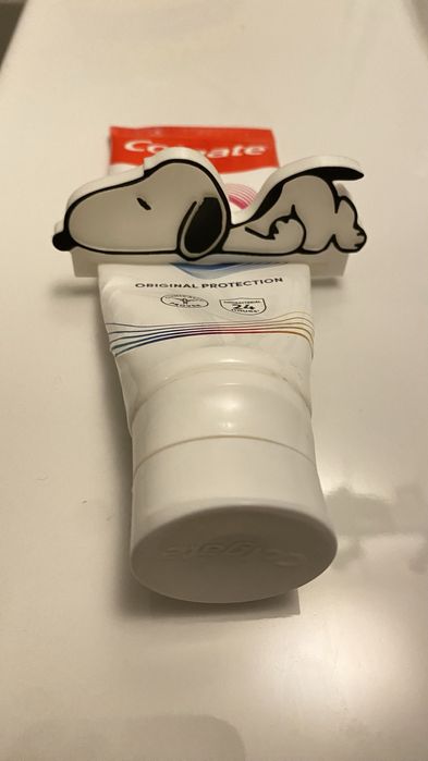 Espremedor de pasta de dentes  Snoopy