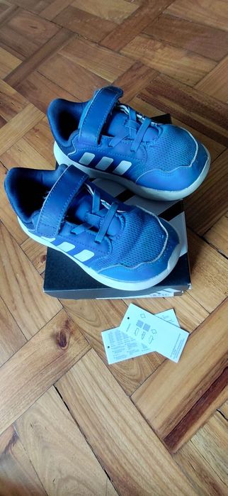 Sapatilhas criança Adidas 26