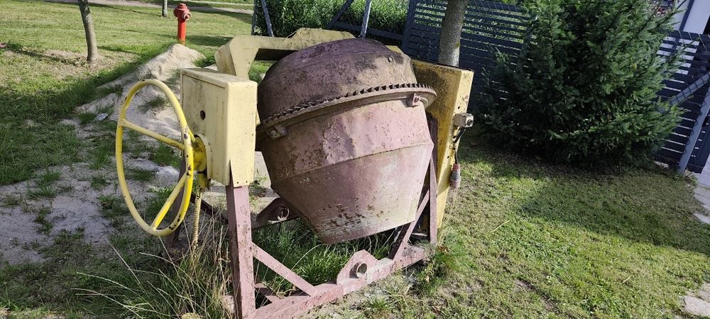 Betoniarka ok 260l