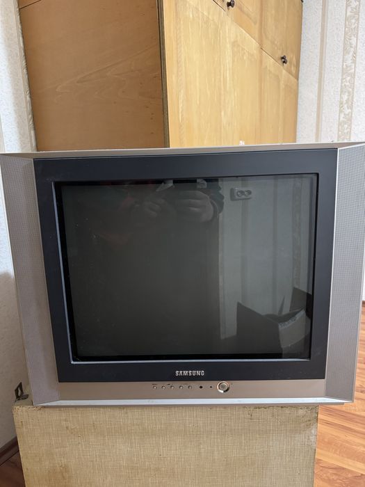 Телевізор Samsung CS-21K30MHQ