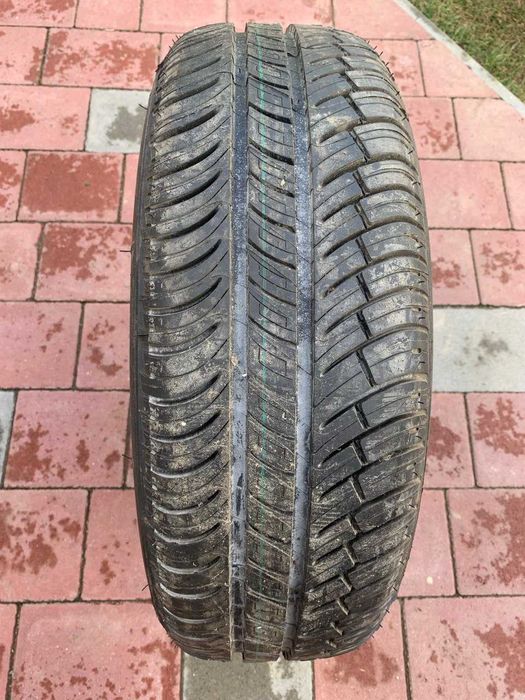 Автошина з диском 195/65 R15