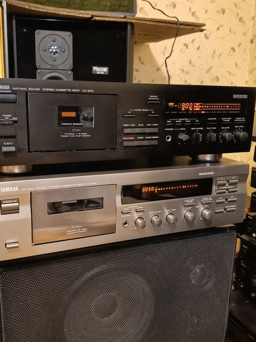 Кассетная дека YAMAHA KX670,KX393