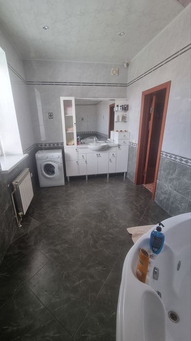 продам 3х уровневый дом ул. Чкалова (пересечение пр.Мира и Почтовый)