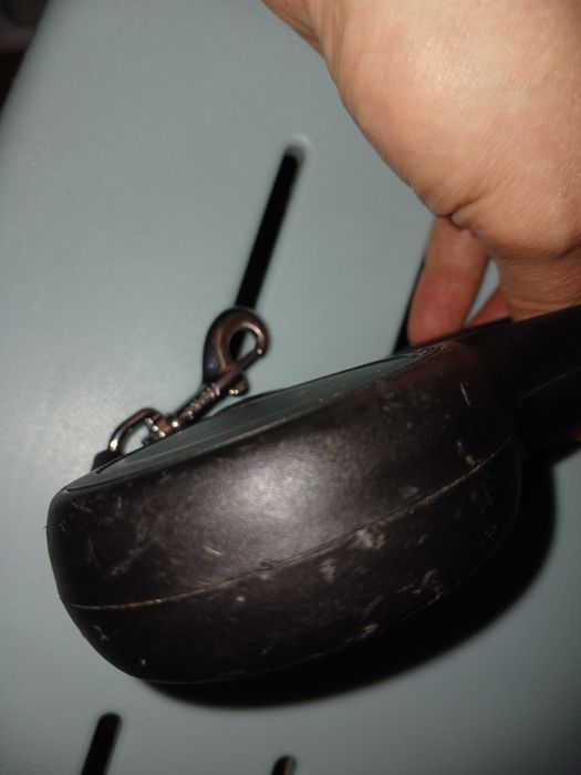 Продам рулетку  flexi для собаки.