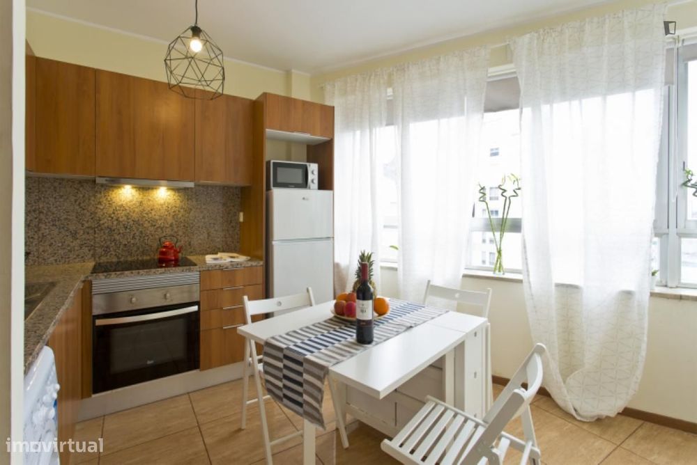 Apartamento com 1 quartos - localizado em Cedofeita Porto
