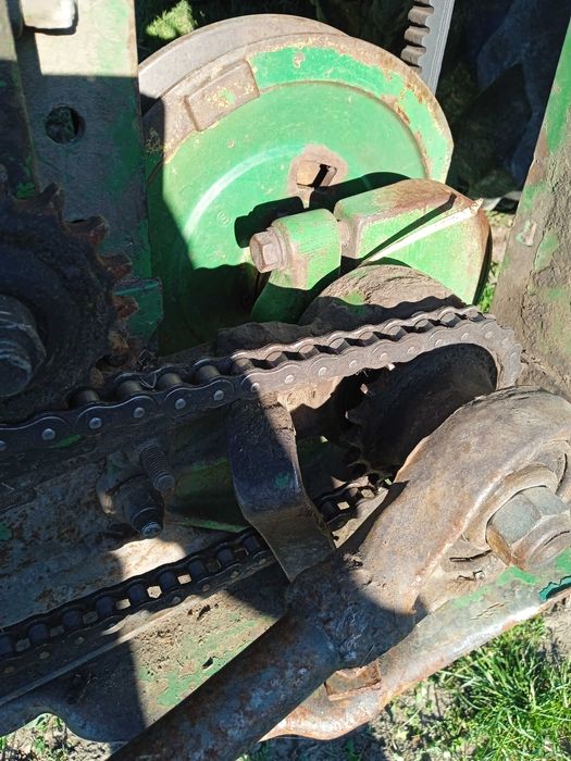 Комбайн Johd deere 1075