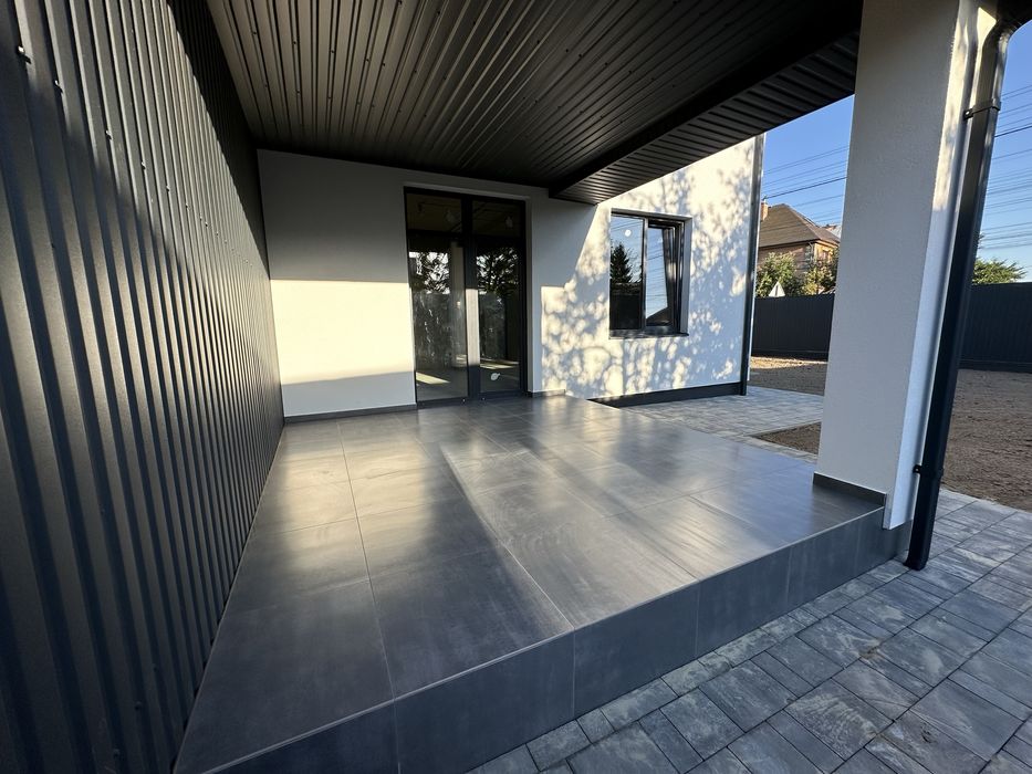 Дуплекс 128м2, закрита територія