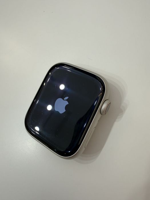 Apple Watch Series 7 45 mm GPS + Cellular – Starlight – komplet