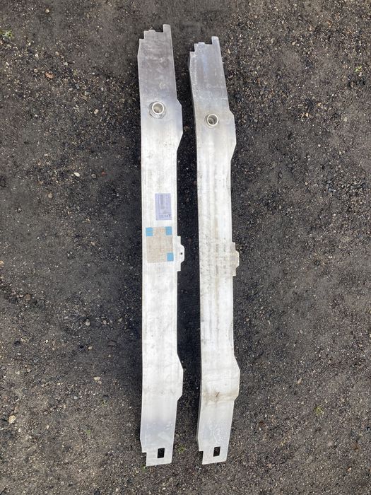 BMW f20 f21 f30 f31 f22 f23 f32 f33 f36 wspornik Belka wzmocnienie