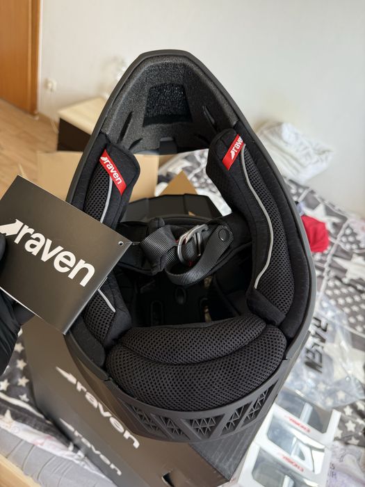 Кросовий мотошолом Raven Onyx 2026