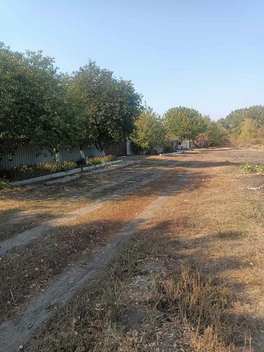 Участок земли под застройку дома Змиев