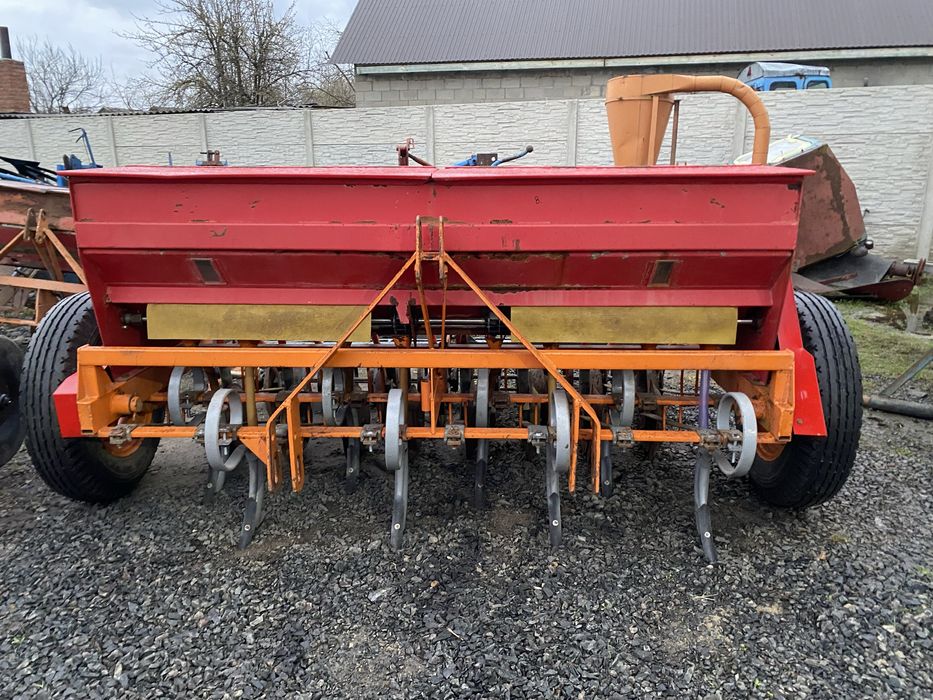 Сівалка дискова з міндобривом Simulta 2 м  Сімульта