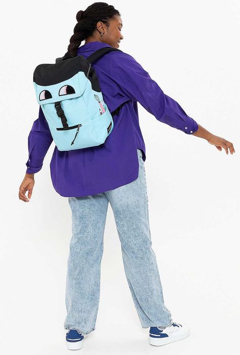 Mochila Eastpak X Jeremyville
Nova e original, esta moc