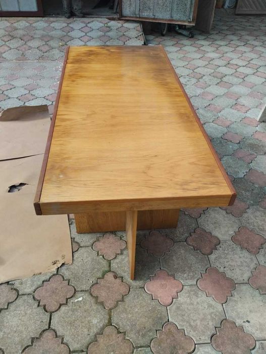 стіл дерев'яний офісний