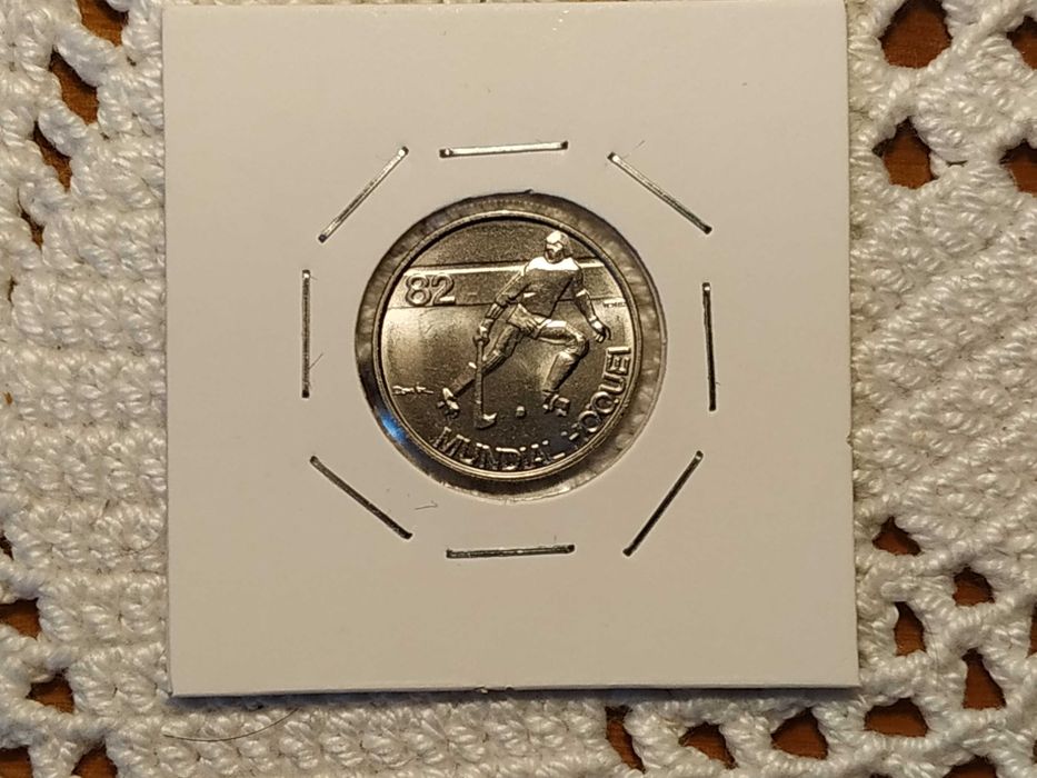 Portugal - 1982 World Hockey 2.5 Escudos Coin