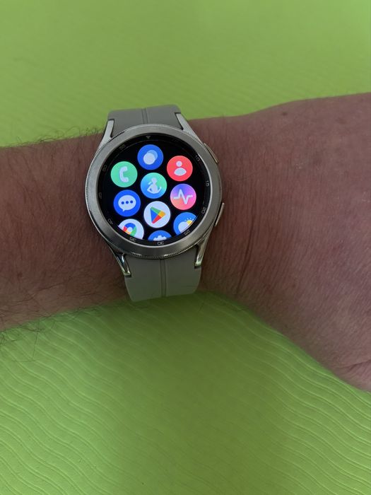 Смарт-годинник Samsung Galaxy Watch 4 Classic 42mm