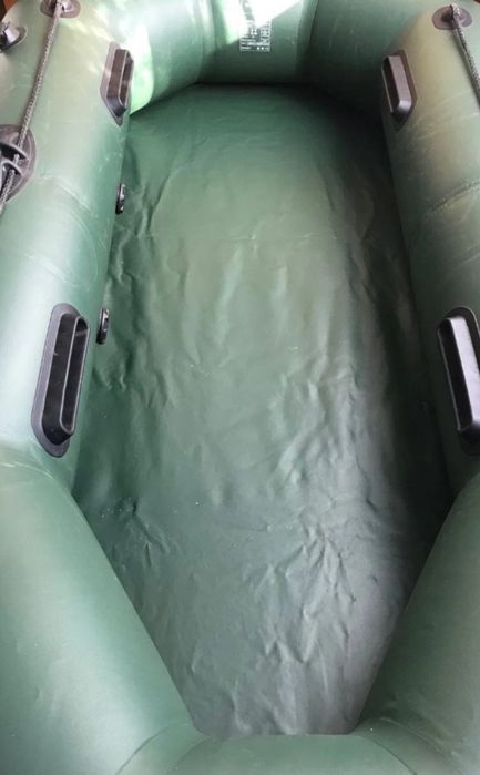 Лодка колибри к240