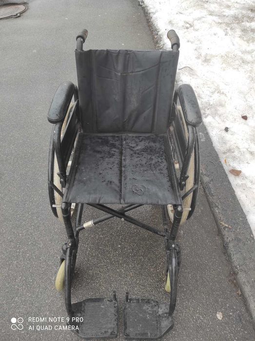 Продам инвалидную коляску в идеале