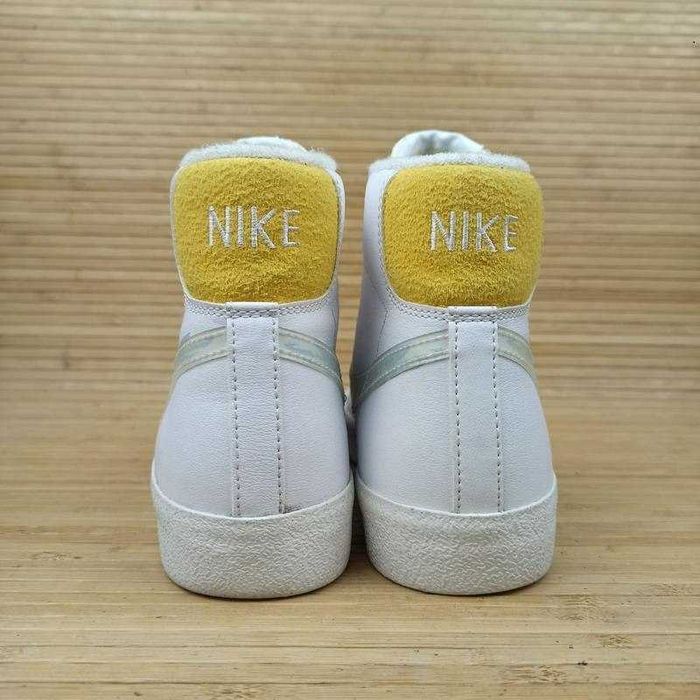 Кросівки Nike Blazer Mid '77 Розмір 38,5